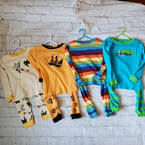Leveret Other - EUC | Lot Of 4 Leveret Pajama Sets - 4T